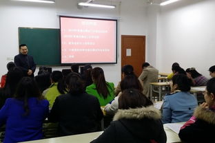 我校普通話測試員接受專項業(yè)務(wù)培訓(xùn)，提升測試水平與服務(wù)質(zhì)量